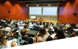 chuong-trinh-dao-tao-aut